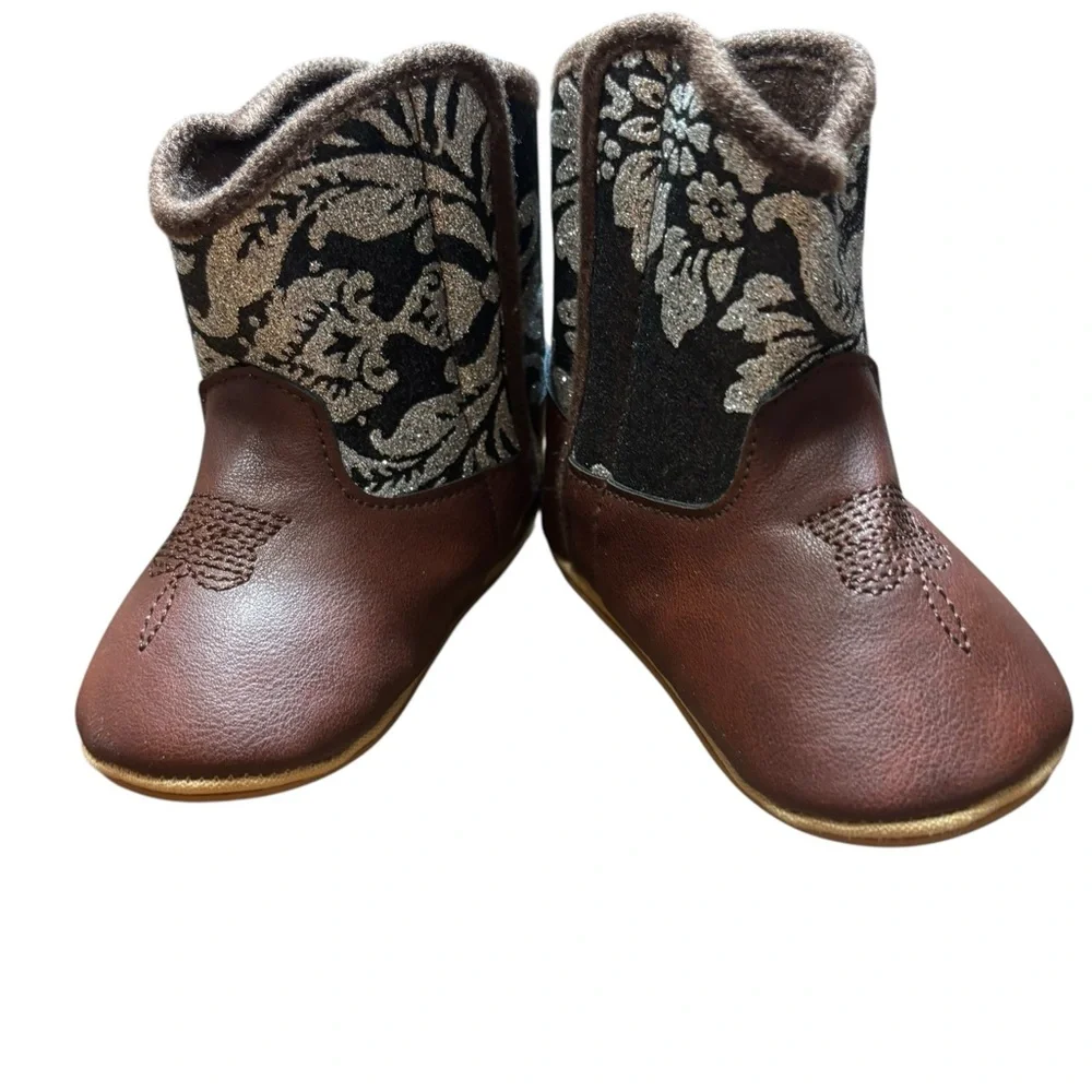 Chic Brown and Black Kids Boots - NWOT‎